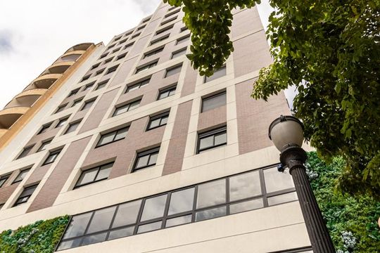 Fachada de apartamento para alugar com 2 quartos, 36m² em República, São Paulo