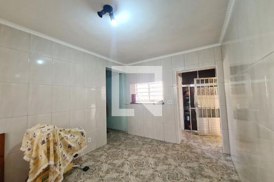Casa para alugar com 2 quartos, 115m² em Vila Primavera, São Paulo