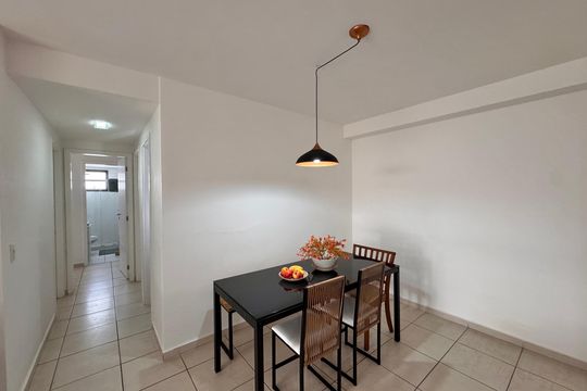 Sala de apartamento para alugar com 3 quartos, 85m² em Recreio dos Bandeirantes, Rio de Janeiro