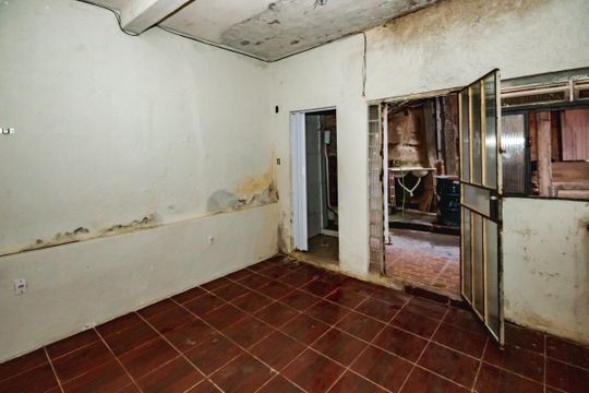 Sala de casa para alugar com 1 quarto, 50m² em Tupi, Belo Horizonte