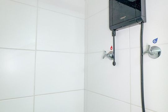 Banheiro de kitnet/studio à venda com 1 quarto, 27m² em Santo Amaro, São Paulo