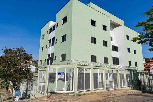 Fachada do Prédio de apartamento à venda com 3 quartos, 140m² em Alto Caiçaras, Belo Horizonte