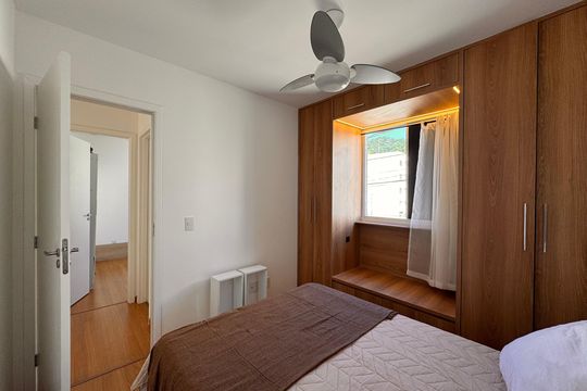 Quarto 2 de apartamento para alugar com 2 quartos, 44m² em Vargem Grande, Rio de Janeiro