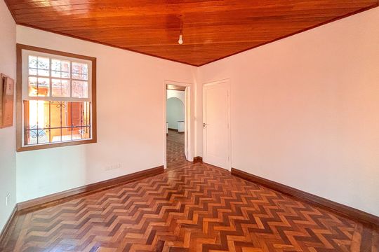 Quarto 1 de casa à venda com 2 quartos, 100m² em Sumaré, São Paulo