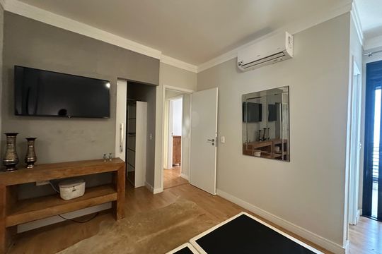 Suíte 2 de apartamento para alugar com 2 quartos, 85m² em Empresarial 18 do Forte, Barueri