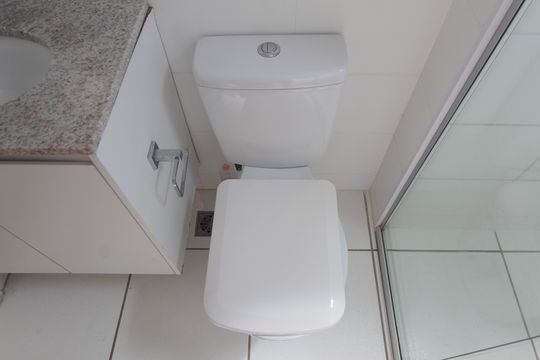 Banheiro da Suite de apartamento para alugar com 2 quartos, 54m² em Liberdade, Belo Horizonte
