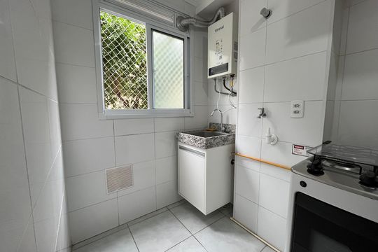 Área de Serviço de apartamento para alugar com 2 quartos, 43m² em Jardim Iris, São Paulo