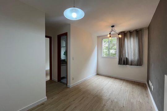 Apartamento para alugar com 2 quartos, 43m² em Jardim Iris, São Paulo