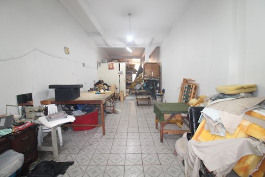 Garagem de casa à venda com 3 quartos, 300m² em Imirim, São Paulo
