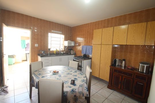Cozinha de casa à venda com 3 quartos, 300m² em Imirim, São Paulo