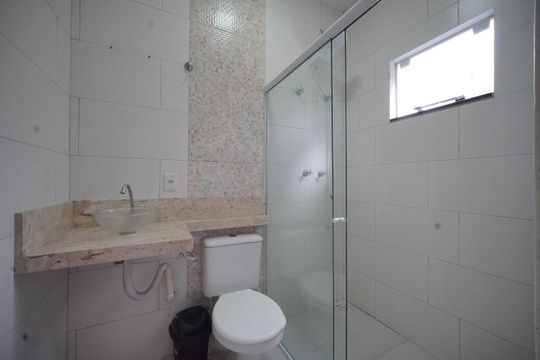 Banheiro da Suíte de casa para alugar com 4 quartos, 120m² em Ingleses do Rio Vermelho, Florianópolis