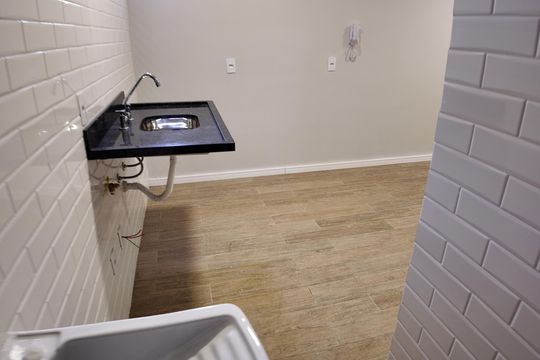 Sala/Cozinha de apartamento à venda com 1 quarto, 36m² em Vila Celeste, São Paulo