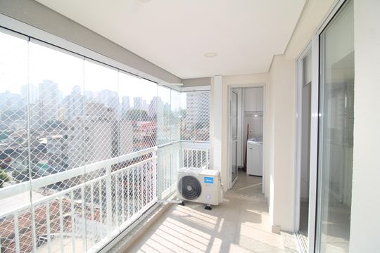 Sala / Cozinha - Varanda de apartamento para alugar com 1 quarto, 45m² em Santana, São Paulo