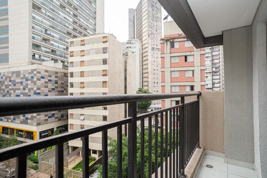 Varanda de kitnet/studio à venda com 1 quarto, 24m² em Bela Vista, São Paulo