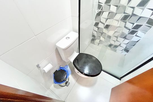 Banheiro social de apartamento à venda com 1 quarto, 32m² em Parque Mandaqui, São Paulo
