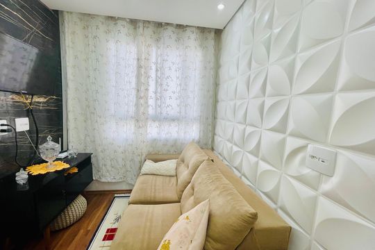 Apartamento à venda com 2 quartos, 36m² em Vila das Bandeiras, Guarulhos