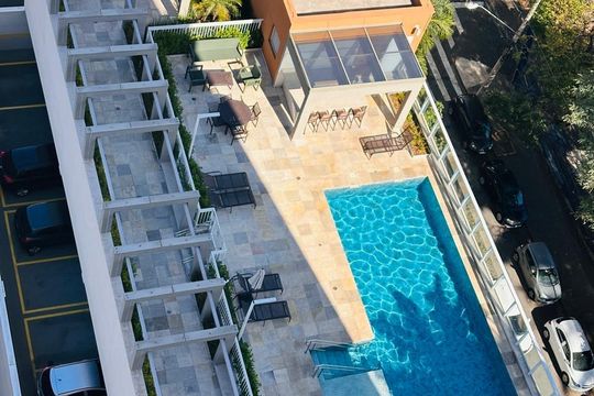 Vista da Sacada de kitnet/studio para alugar com 1 quarto, 44m² em Vila Itapura, Campinas