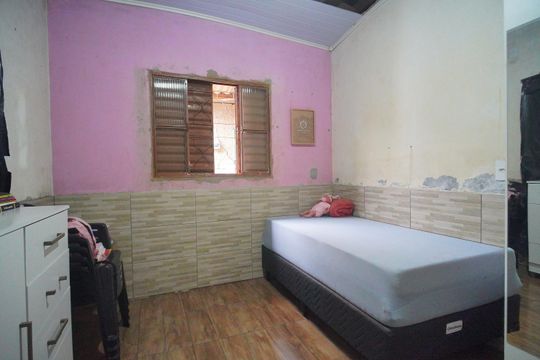Quarto 2 de casa à venda com 2 quartos, 80m² em Vicentina, São Leopoldo