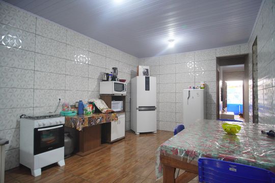 Cozinha de casa à venda com 2 quartos, 80m² em Vicentina, São Leopoldo