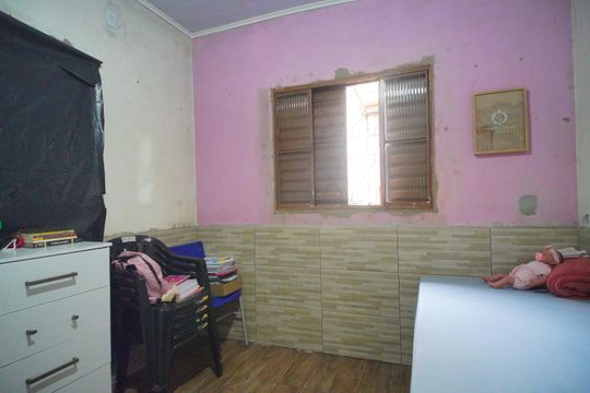 Quarto 2 de casa à venda com 2 quartos, 80m² em Vicentina, São Leopoldo