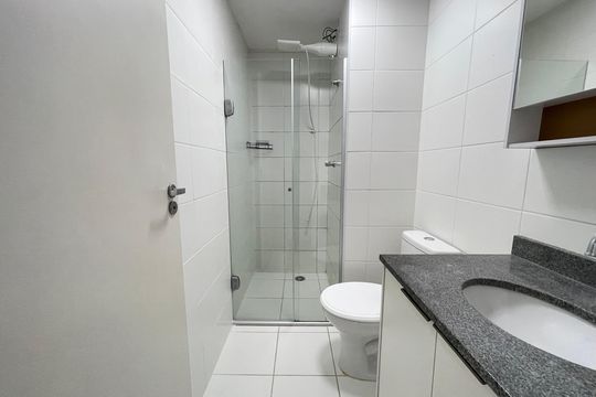 Banheiro de apartamento à venda com 2 quartos, 33m² em Butantã, São Paulo