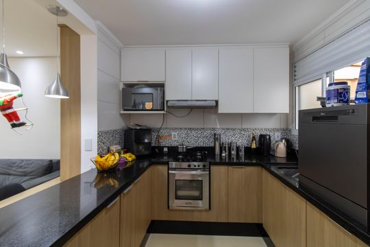 Cozinha de apartamento para alugar com 2 quartos, 51m² em Jardim Paraiso, Guarulhos