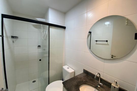 Banheiro de apartamento para alugar com 1 quarto, 34m² em Butantã, São Paulo