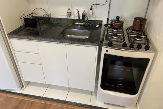 Cozinha e Área de Serviço de apartamento para alugar com 1 quarto, 34m² em Butantã, São Paulo