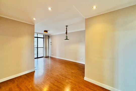 Sala de apartamento para alugar com 3 quartos, 80m² em Tamboré, Barueri