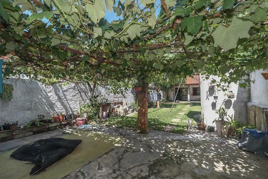 Área comum de casa à venda com 4 quartos, 400m² em Bom Jesus, Porto Alegre