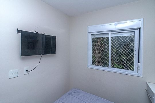 Quarto 2 de apartamento para alugar com 2 quartos, 45m² em Parque Fongaro, São Paulo
