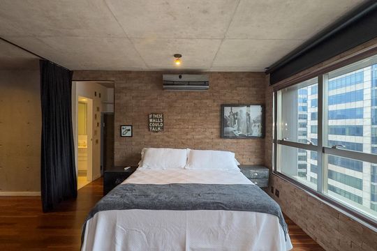 Quarto Suíte de apartamento para alugar com 1 quarto, 90m² em Cidade Monções, São Paulo