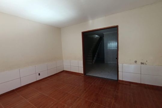 Casa para alugar com 2 quartos, 120m² em Heliópolis, Belford Roxo
