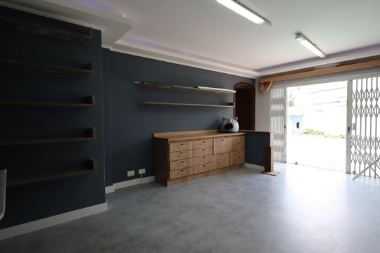 Área comum de casa para alugar com 3 quartos, 435m² em Jardim Leonor, São Paulo