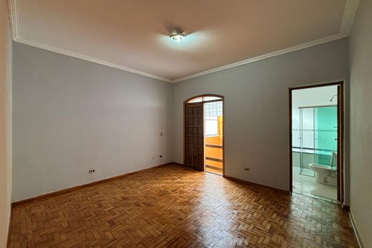 Quarto 2 de casa para alugar com 2 quartos, 75m² em Pinheiros, São Paulo