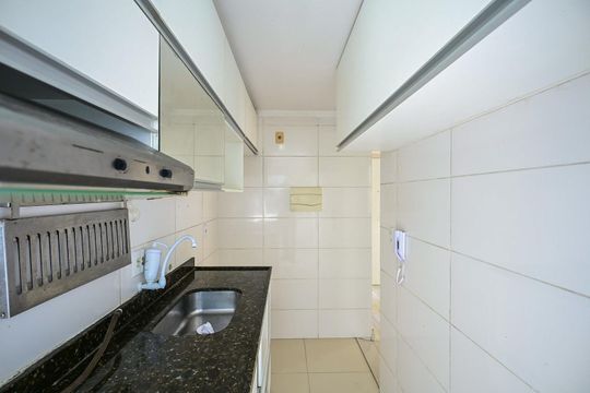 Cozinha de apartamento à venda com 2 quartos, 40m² em Super Quadra Morumbi, São Paulo