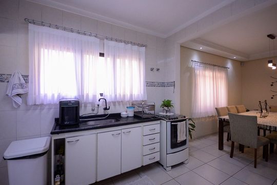 Cozinha de casa à venda com 3 quartos, 280m² em Vila Moinho Velho, São Paulo