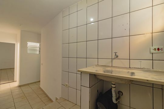 Casa para alugar com 1 quarto, 26m² em Vila Guarani (z Sul), São Paulo