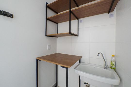 Área de Serviço de apartamento para alugar com 2 quartos, 34m² em Cambuci, São Paulo