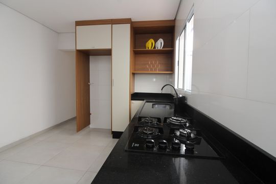 Cozinha de casa à venda com 2 quartos, 125m² em Parque Císper, São Paulo
