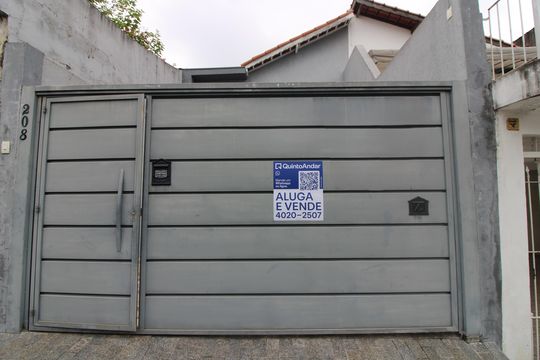 Fachada de casa à venda com 2 quartos, 125m² em Parque Císper, São Paulo