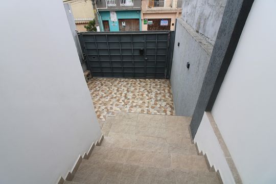 Casa à venda com 2 quartos, 125m² em Parque Císper, São Paulo