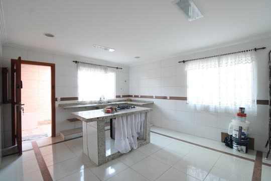 Cozinha de casa à venda com 4 quartos, 200m² em Jacarepaguá, Rio de Janeiro