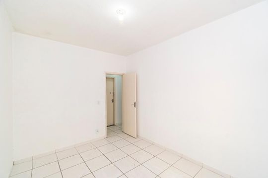 Quarto de apartamento para alugar com 1 quarto, 55m² em Irajá, Rio de Janeiro