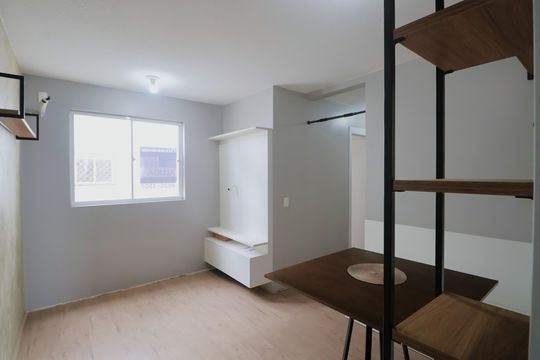 Sala de apartamento à venda com 2 quartos, 44m² em Centro, Canoas