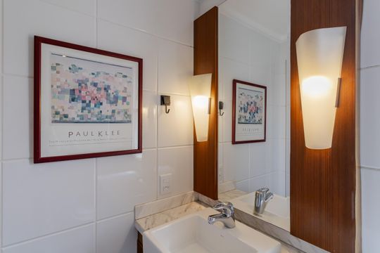 Banheiro 2 de apartamento para alugar com 2 quartos, 63m² em Moema, São Paulo