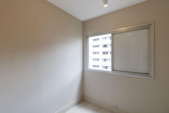Quarto 2 de apartamento para alugar com 2 quartos, 63m² em Moema, São Paulo