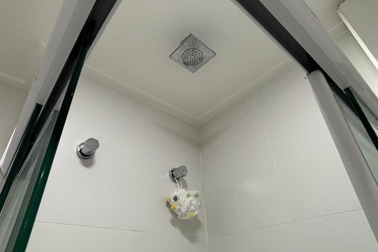 Banheiro de kitnet/studio à venda com 0 quarto, 29m² em Vila Clementino, São Paulo
