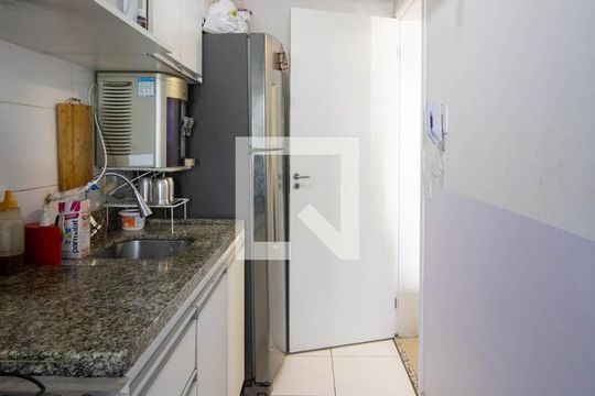 Apartamento à venda com 3 quartos, 63m² em Jardim Parque Morumbi, São Paulo
