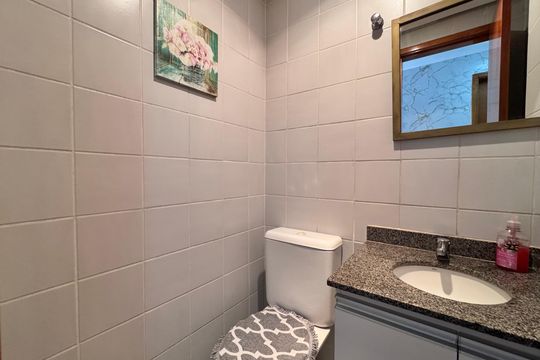 Lavabo de apartamento à venda com 2 quartos, 110m² em Recreio dos Bandeirantes, Rio de Janeiro